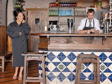 Bartender sucked by an Asian addicted to chocolate