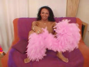 Jade est une vraie transsexuelle avec une grosse queue !!!