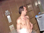 Le fabuleux coursier bandant porno video gay