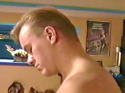 Trio hardcore con un doppio dildo videos porno gay