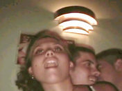 Una noche de pasión en un club de noche sexo video