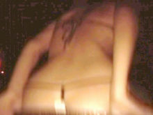 Soir�e tr�s chaude en boite de nuit 10