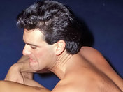 Catch en jockstrap : Attrape moi, si tu peux !