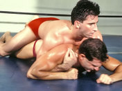 �Humillaci�n deportiva entre luchadores! videos porno