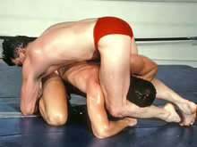 Humiliation sportive entre lutteurs !