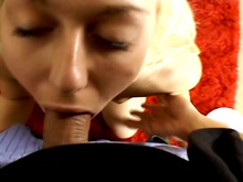 Elle se fait jouir dans la chatte lors de son Casting !