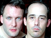Lionel and Andr� go all the way - the BDSM way ;-)! Cockrings and leather!
Cliquez sur la miniature pour voir la capture de la vid�o taille r�elle !