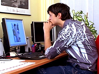 photo de sodomie pr&eacute;sente dans la vid&eacute;o gay