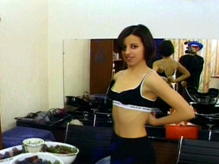La coiffeuse et sa raie du milieu