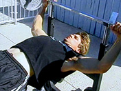 Musculation et contorsion pour bonne fellation x video gay
