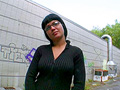 Visite de routine au sous sol pour jeune brune à lunettes - Photo 11 Visite de routine au sous sol pour jeune brune à lunettes - Photo 11