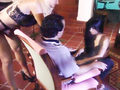 t�l�charger la vid�o porno 2 CHIENNASSES A TES PIEDS! - Vid�o porno