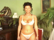 Making off d'orgie lesbienne - image 25