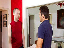 Petite baise entre amis � Milan.  Episode 2