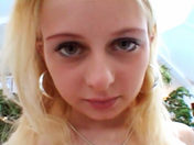 Blonde Salope aux tr�s tr�s gros seins bais�e par Nacho Vidal !!!
Cliquez sur la miniature pour voir la capture de la vid�o taille r�elle !