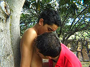 Une jeune racaille se fait mettre par un pote à lui videos sexe gay
