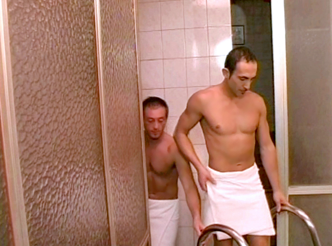 Partouze dans le sauna