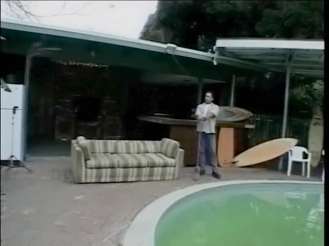 ¡En vez de hacer el mantenimiento de la piscina ven a verificar mi coño!