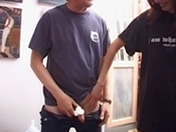 Il initie sa copine aux joies du fist fucking - image 9