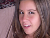 Brunette folle de queue et bonne branleuse - image 26