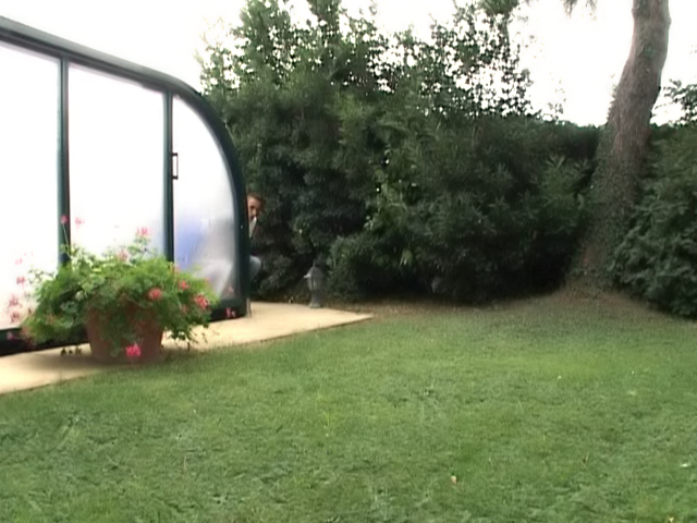 Un vol dans une tente fini en partouze entre mecs