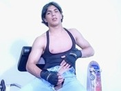 Du Porno AlloPass � t�l�charger Fini les biscotos pour ce latino maintenant c'est branleto