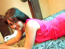 Baise en Webcam et robe rose - HD
