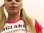 Hôtesse british sulfureuse ! - image 22