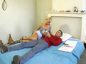 Le père vicieux, le fils prodigue et la copine gourmande ! - image 9